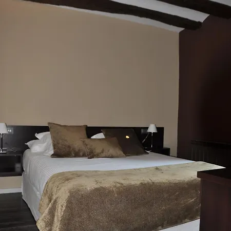 Hotel Cotori Pont de Suert Habitación foto